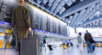 Viaggi in aereo, fai attenzione al bagaglio a mano: nuove regole per i passeggeri